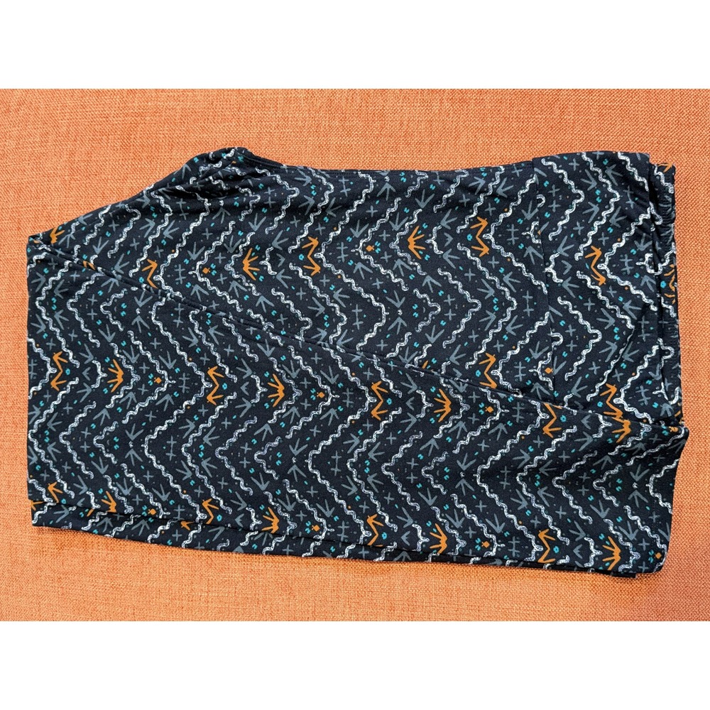LuLaRoe Leggings Womens Tall & Curvy‎ TC Black Orange Tribal Chevron Excellent